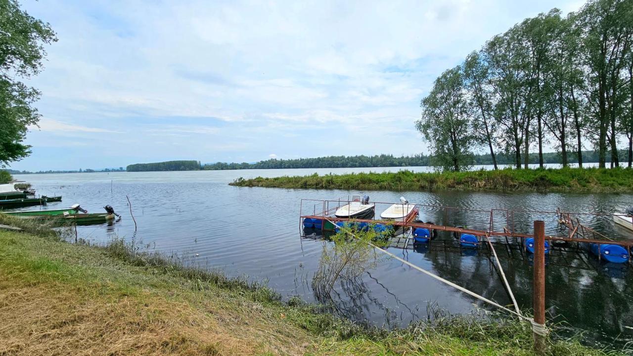 River View - Danube Celarevo Exterior foto